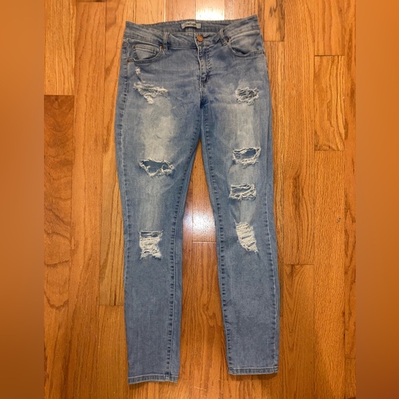 Refuge Jeans Size 6 - Picture 4 of 5